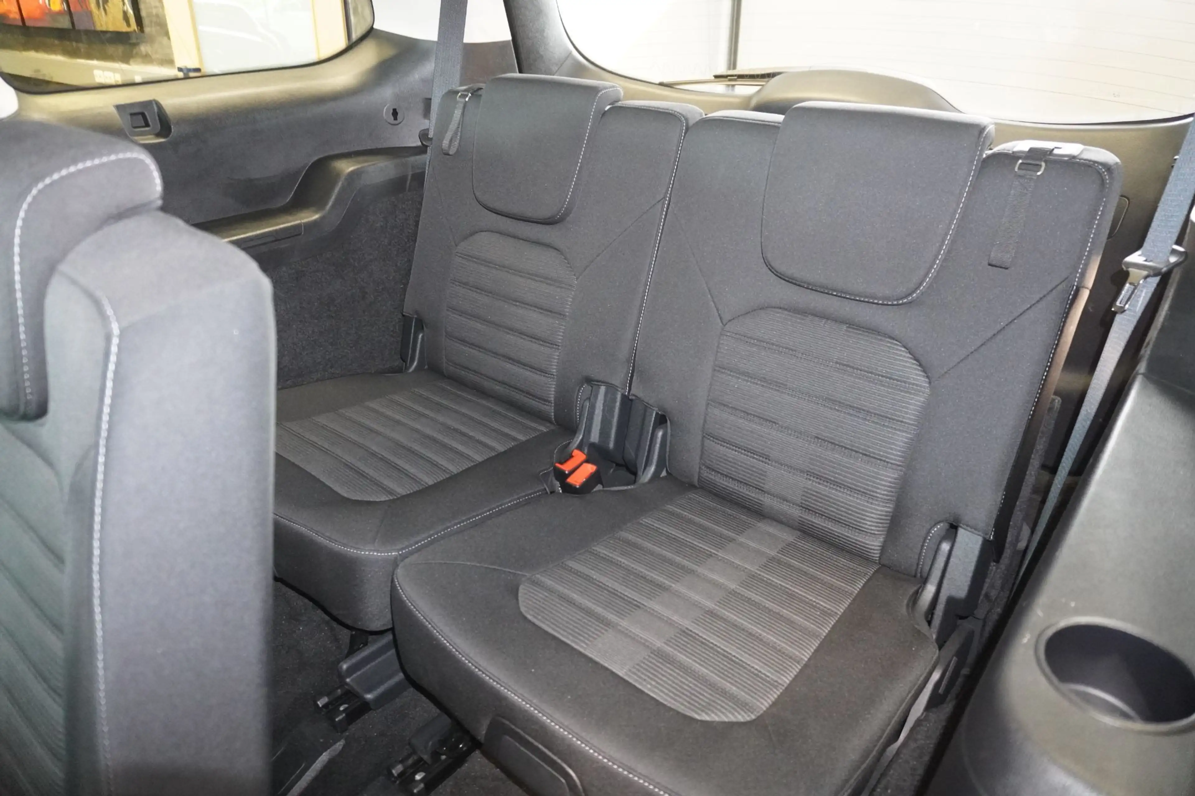 Ford Galaxy 2.0 EcoBlue 7-Sitze/Navi/PDC — photo 10
