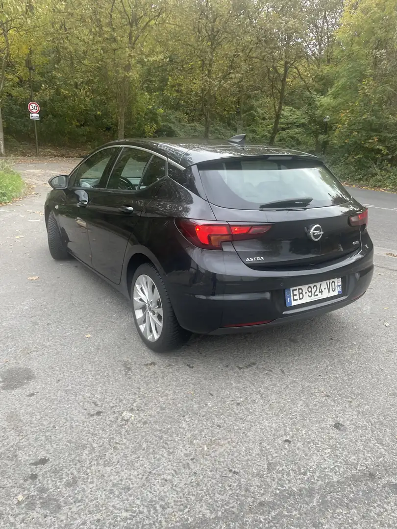 Opel Astra Berline 1.6 CDTI 110 ch Start/Stop ecoFLEX Cosmo - 2