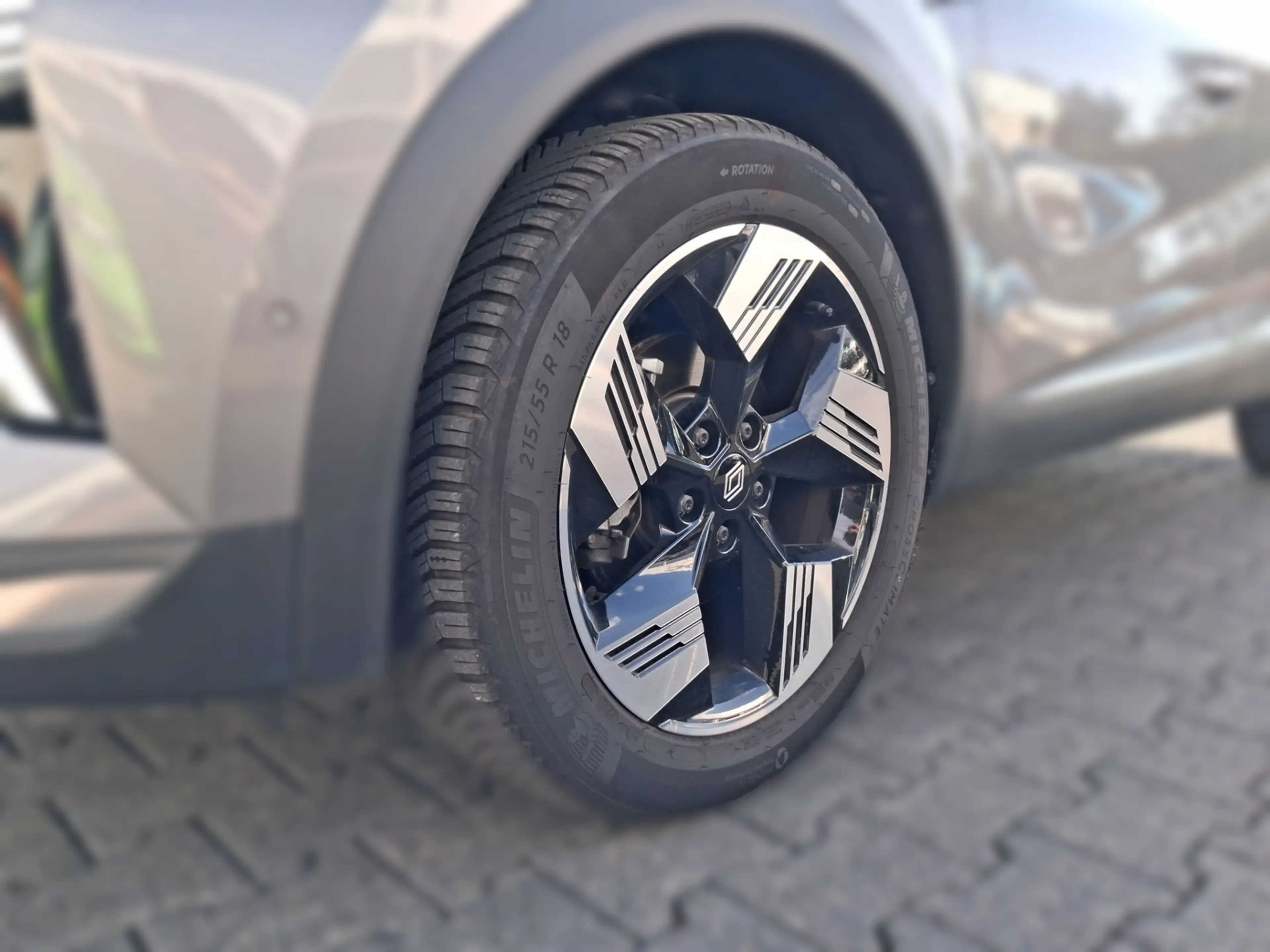 Renault Symbioz Techno E-Tech 160 — photo 4