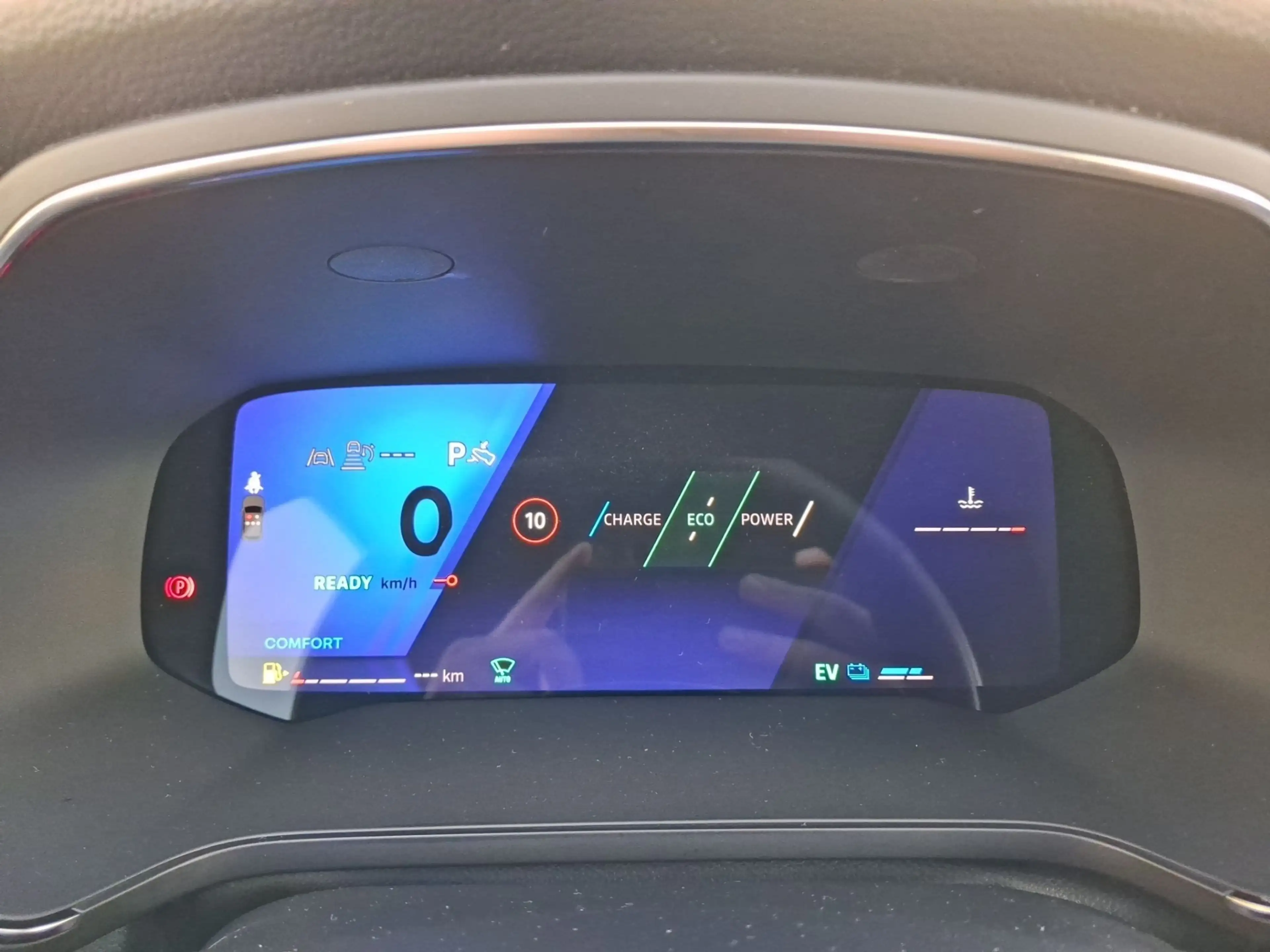 Renault Symbioz Techno E-Tech 160 — photo 5
