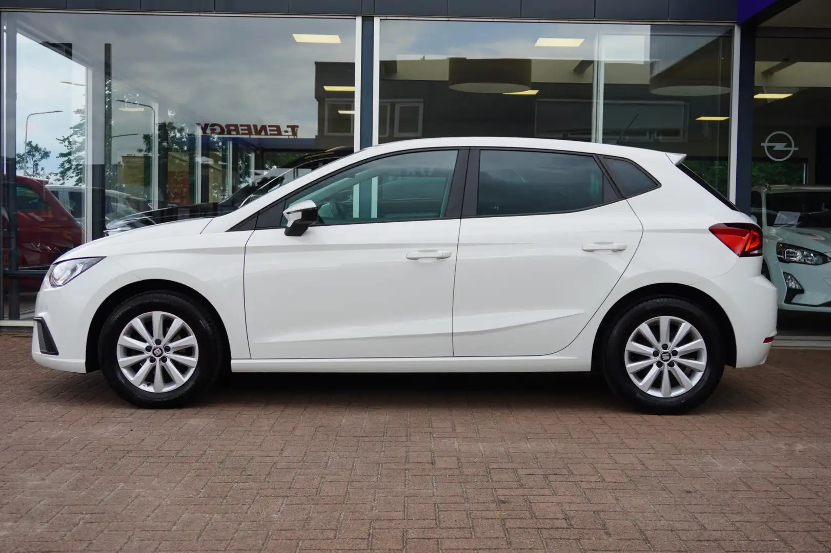 SEAT Ibiza 1.0 TSI Style Business Intense | Airco | Carplay | Wit - 2