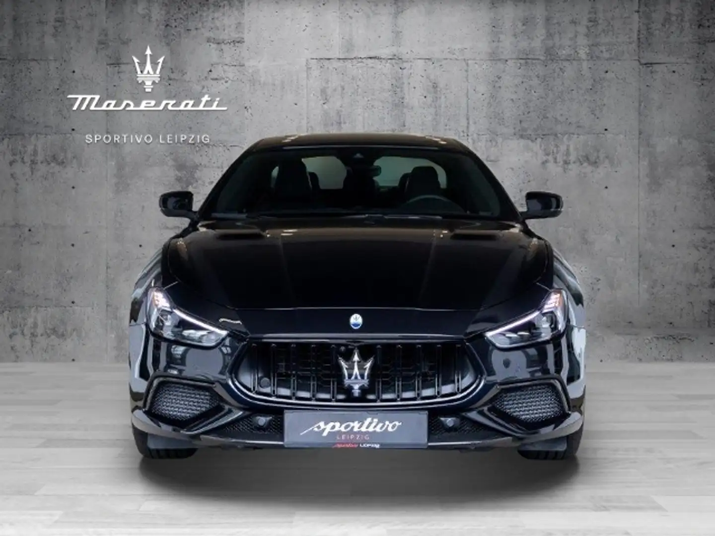 Maserati Ghibli Trofeo Schwarz - 2