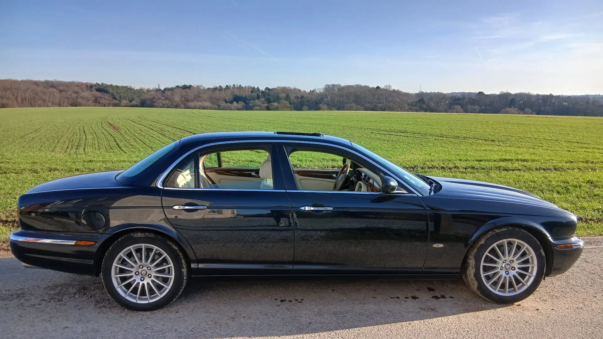 Jaguar XJ6 2.7 Turbo V6 24v Executive Schwarz - 2