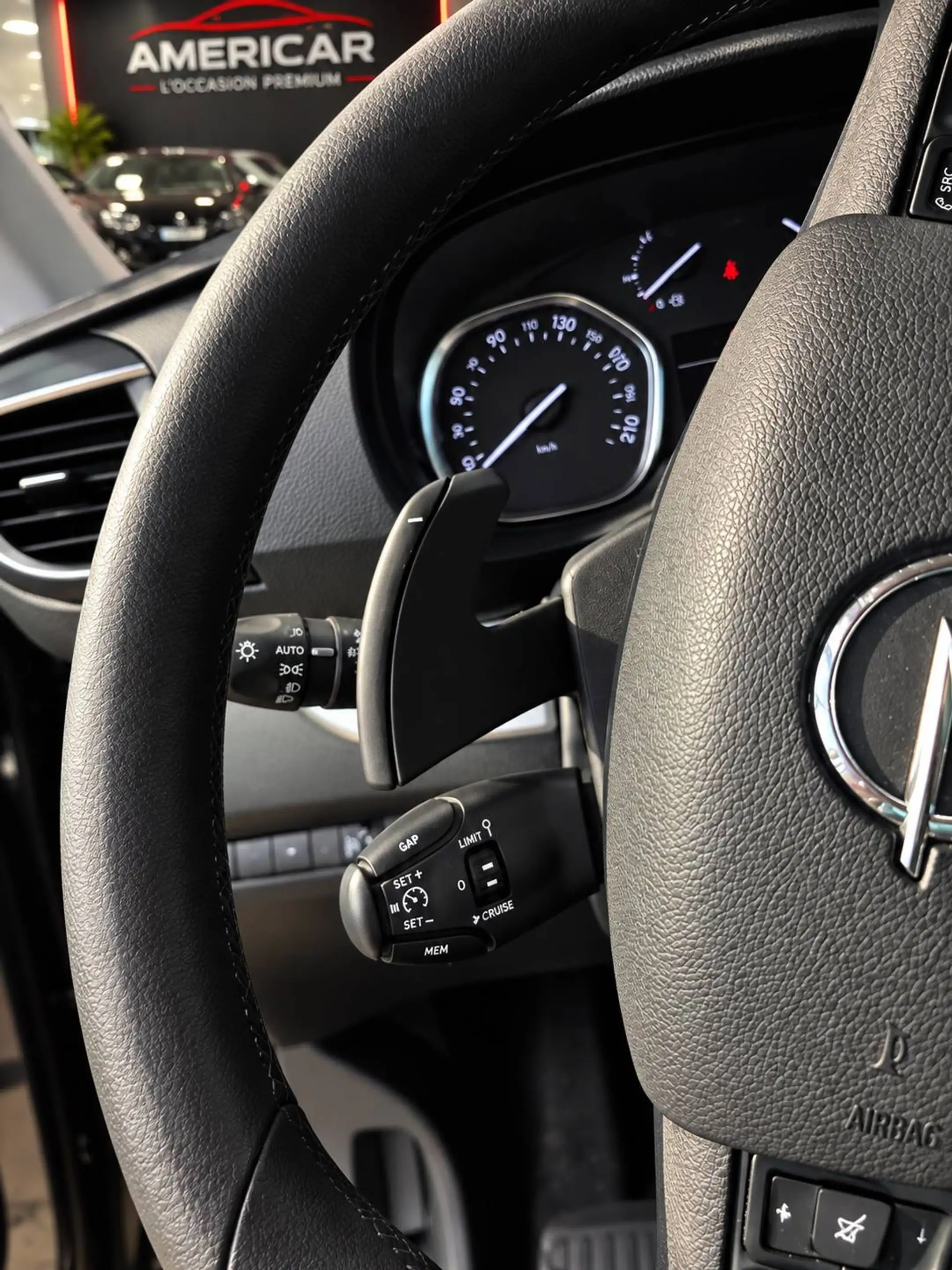 Peugeot Traveller 2.0 BlueHDi L3 Utility Active CU S/S — photo 14
