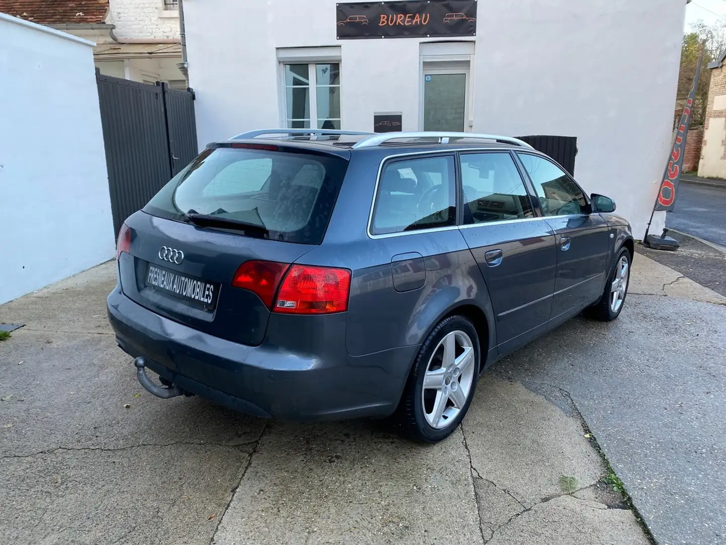 Audi A4 2.0 TDI 140 LUXE MULTITRONIC Gris - 2