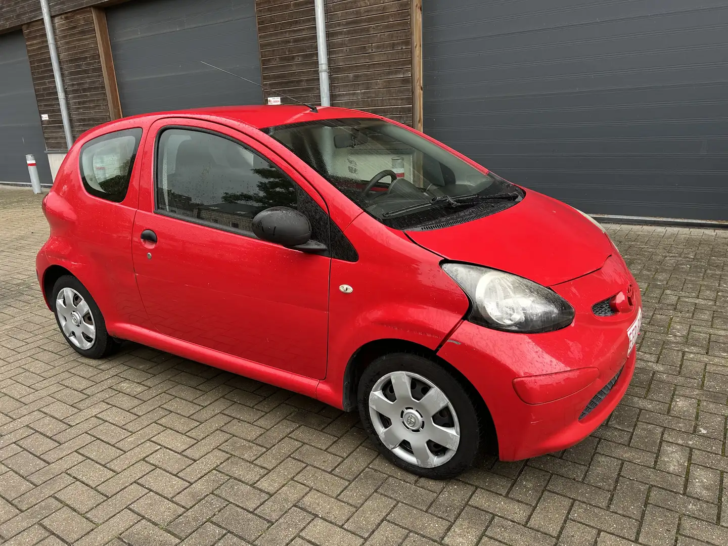Toyota Aygo 1.0i VVT-i Rouge - 1