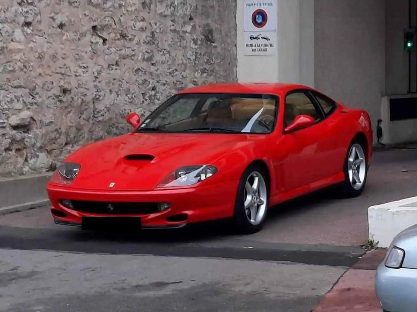 Ferrari 550 5.5i V12 Червоний - 1