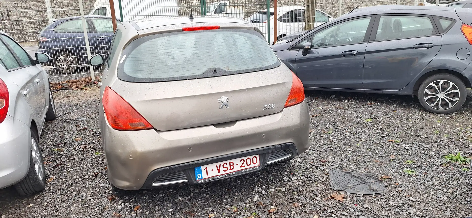 Peugeot 308 308 1.6i Active Gold - 2