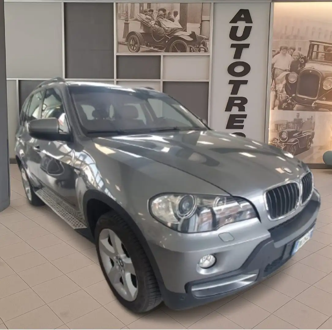 BMW X5 X5 3.0d cat Attiva -PROMO ESTATE Grijs - 2