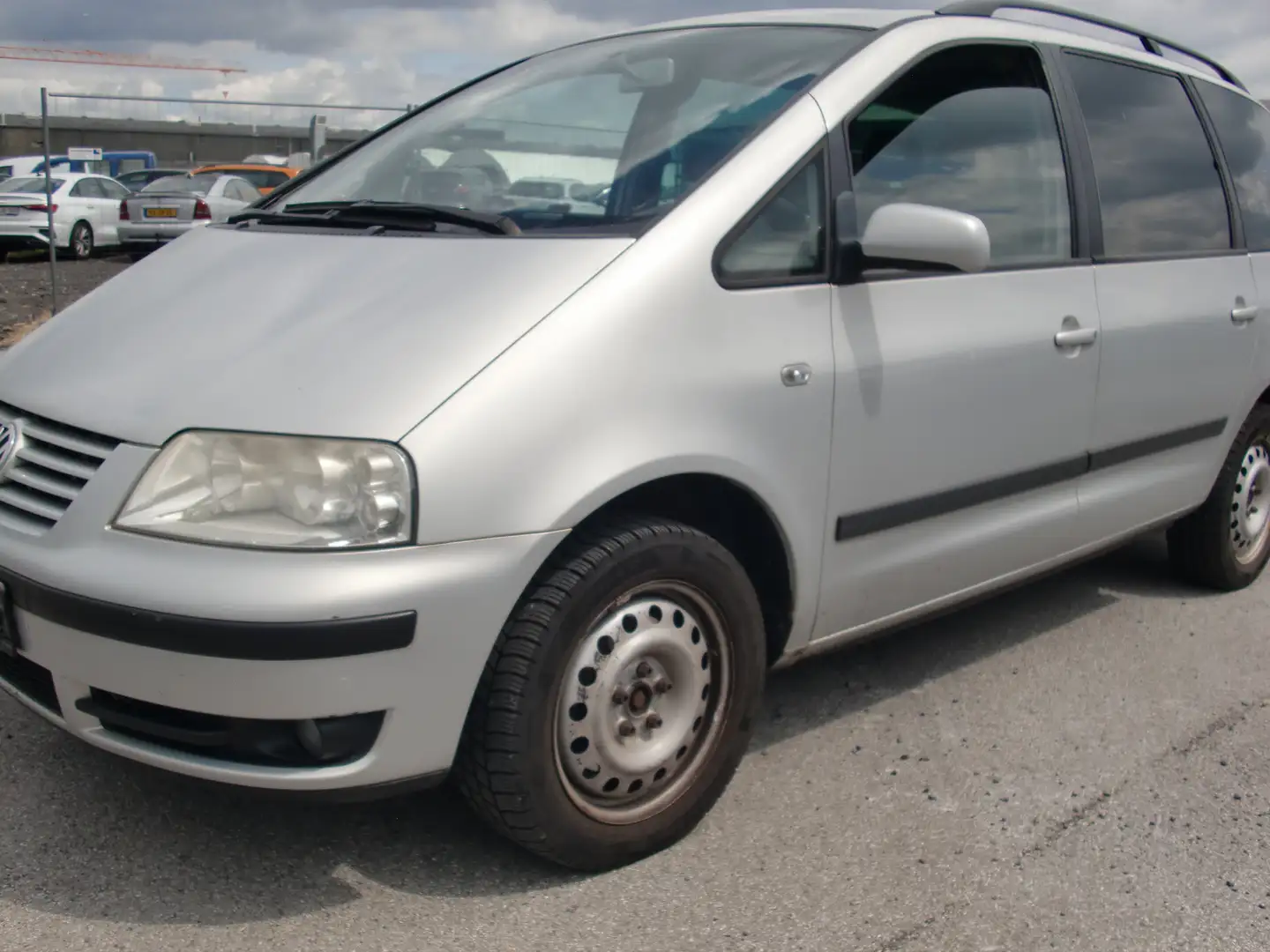 Volkswagen Sharan Sharan 2.0 Comfortline - 1