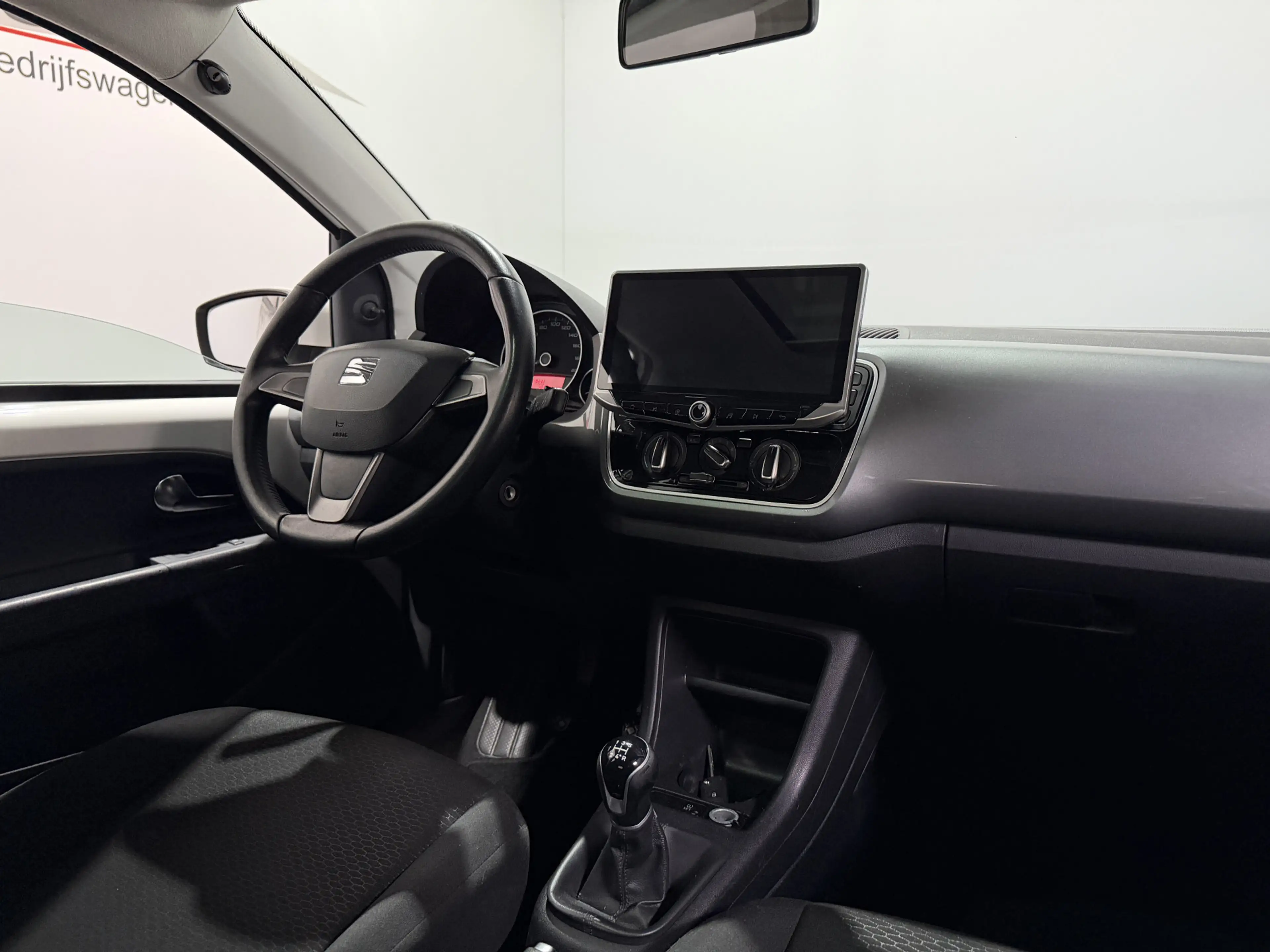 SEAT Mii 1.0 Style Chic - 55kw / 75pk - Pano / Camera — photo 3