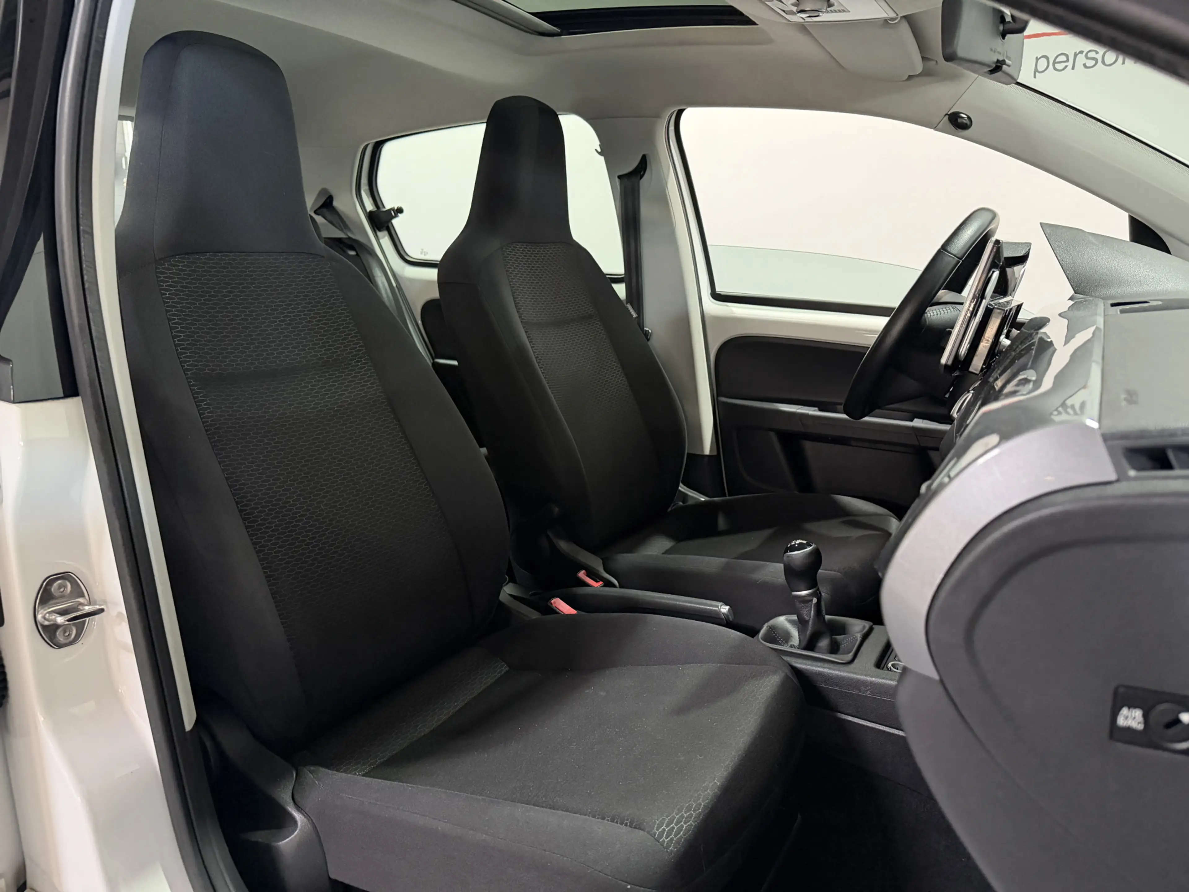 SEAT Mii 1.0 Style Chic - 55kw / 75pk - Pano / Camera — photo 17