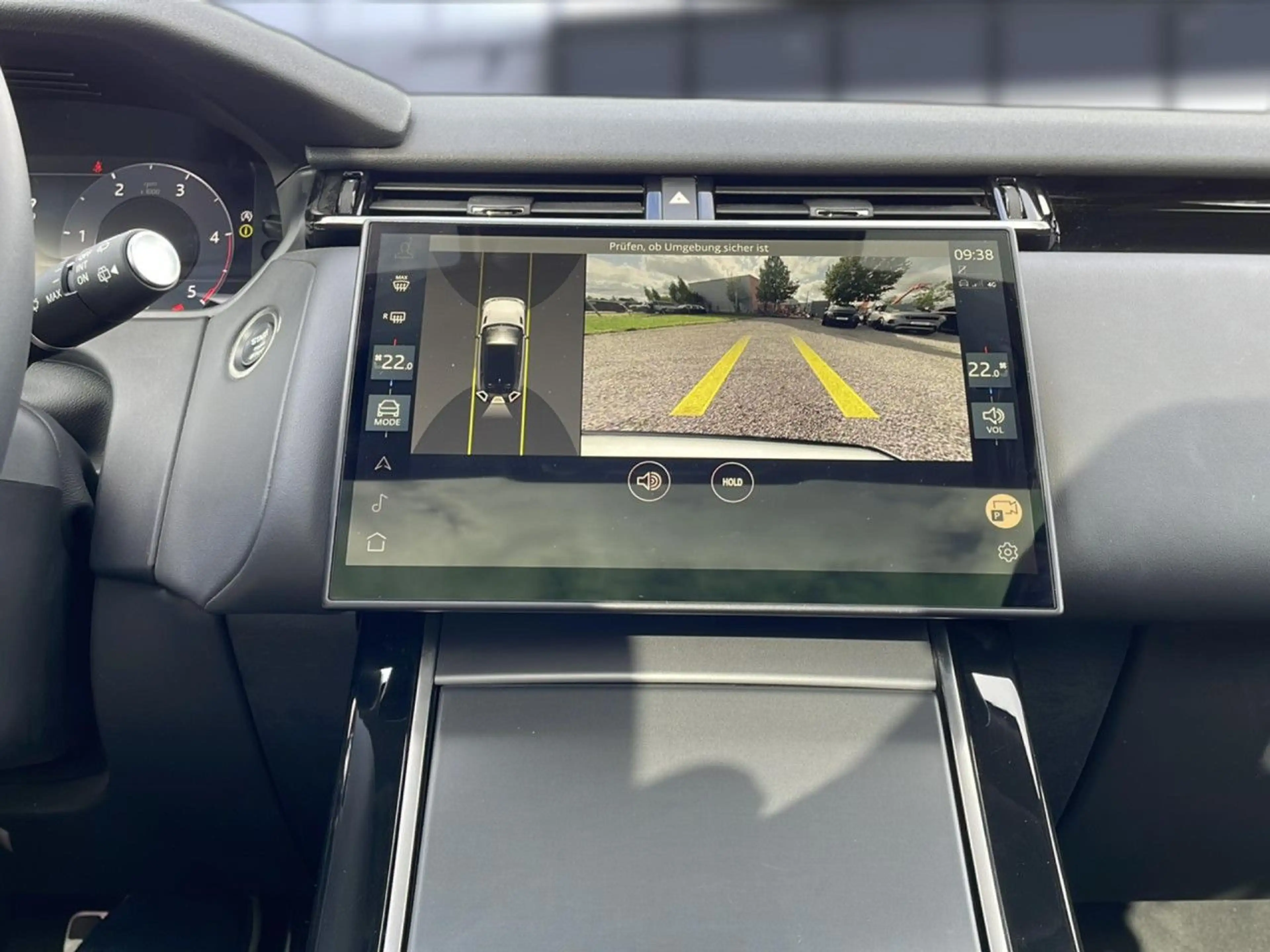 Land Rover Range Rover Velar D300 Dynamic HSE Massage — photo 13