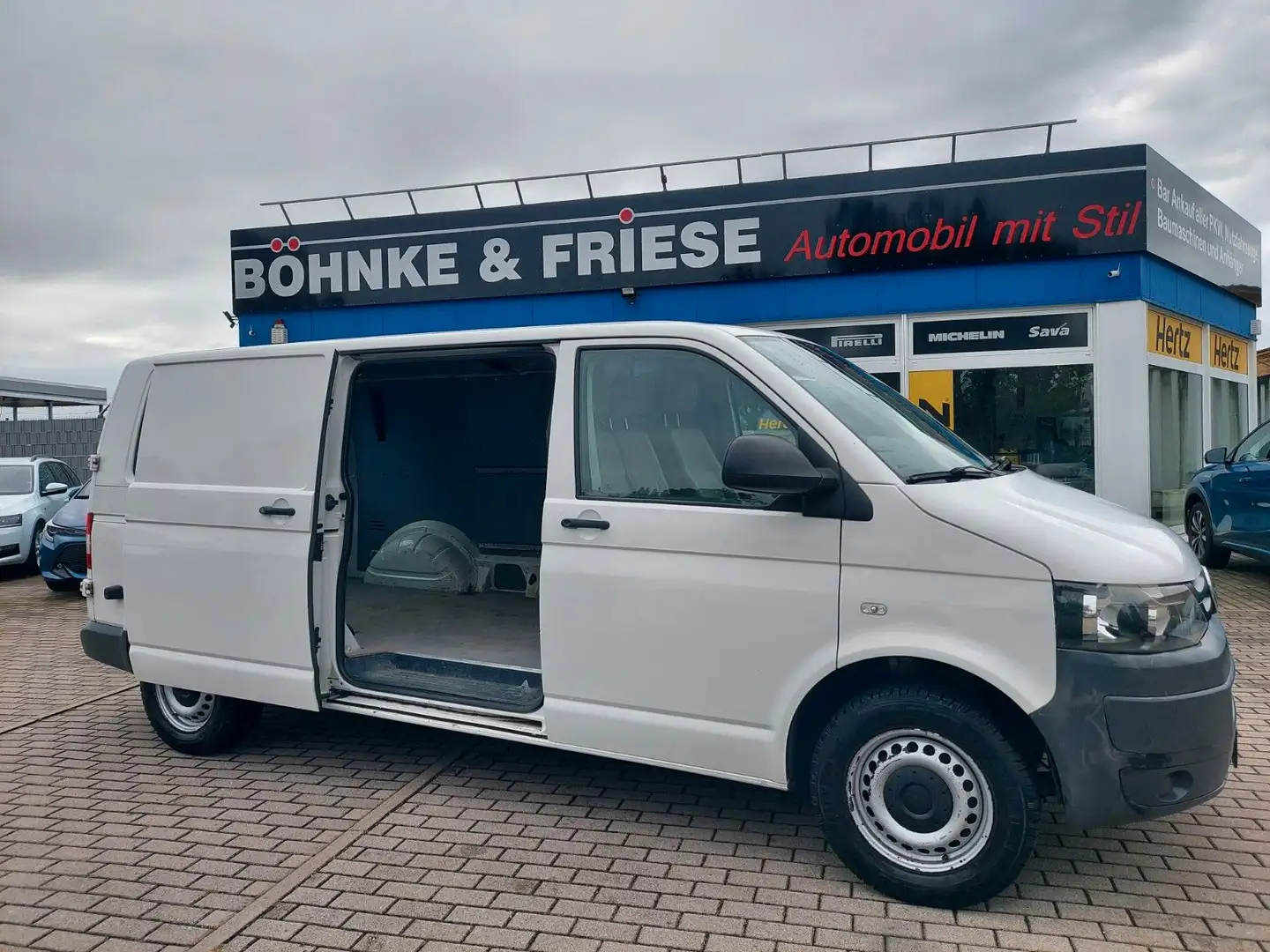 Volkswagen T5 Transporter Kasten Kombi lang Klima AHK Weiß - 1