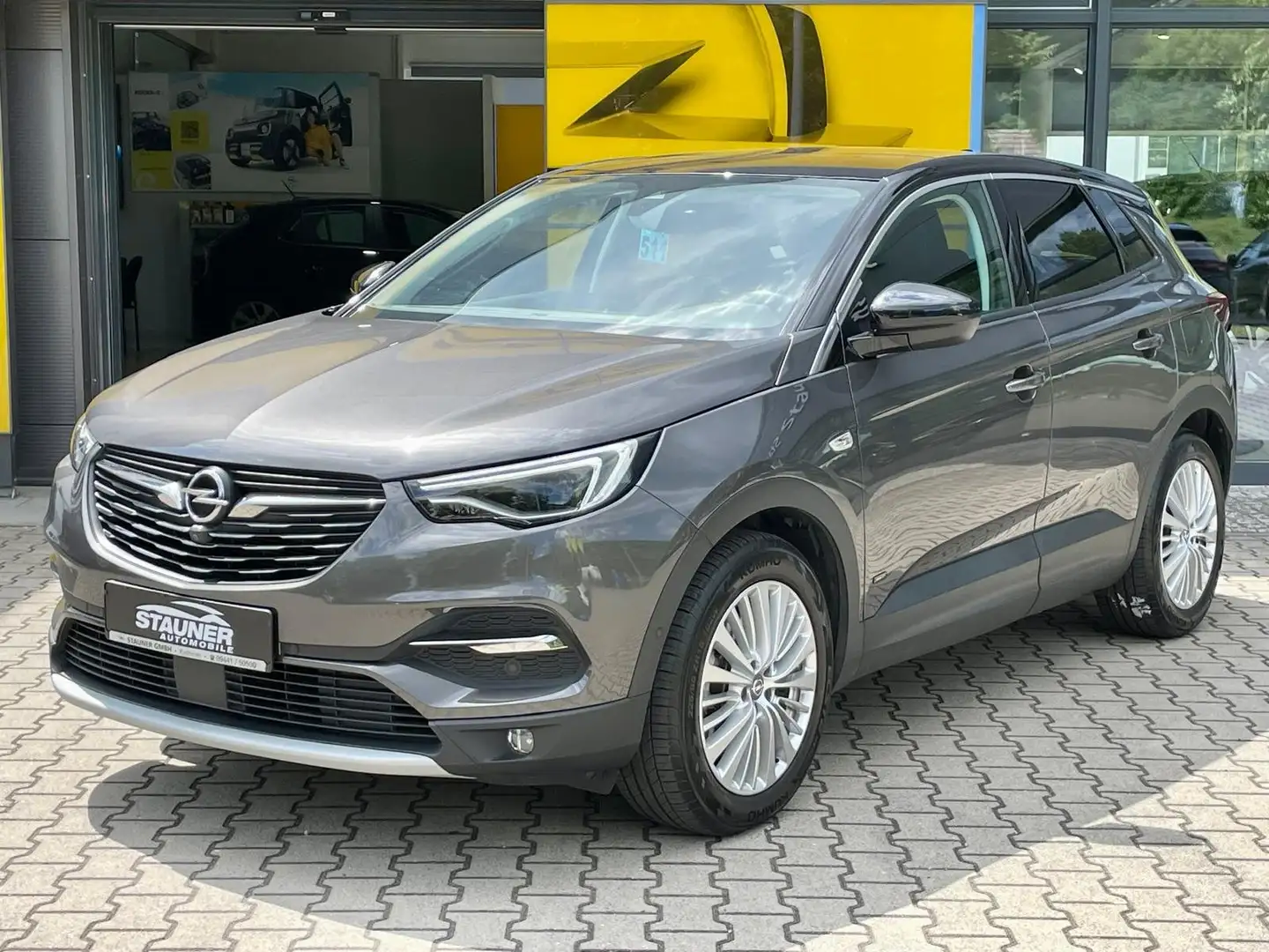 Opel Grandland X PHEV *LED*SHZ*360°KAMERA*NAVI PRO* Grijs - 2