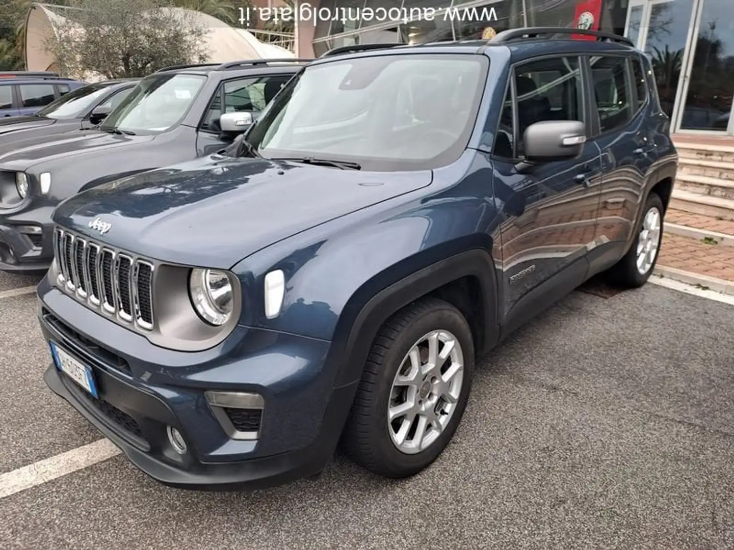 Jeep Renegade 1.3 T4 DDCT Limited Blauw - 2