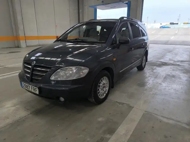 SsangYong Rodius 270 Xdi 165