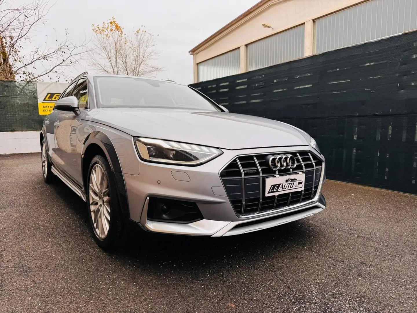 Audi A4 allroad A4Allroad V Quattro 40 2.0 tdi mhev 204cv s-tronic Gris - 2