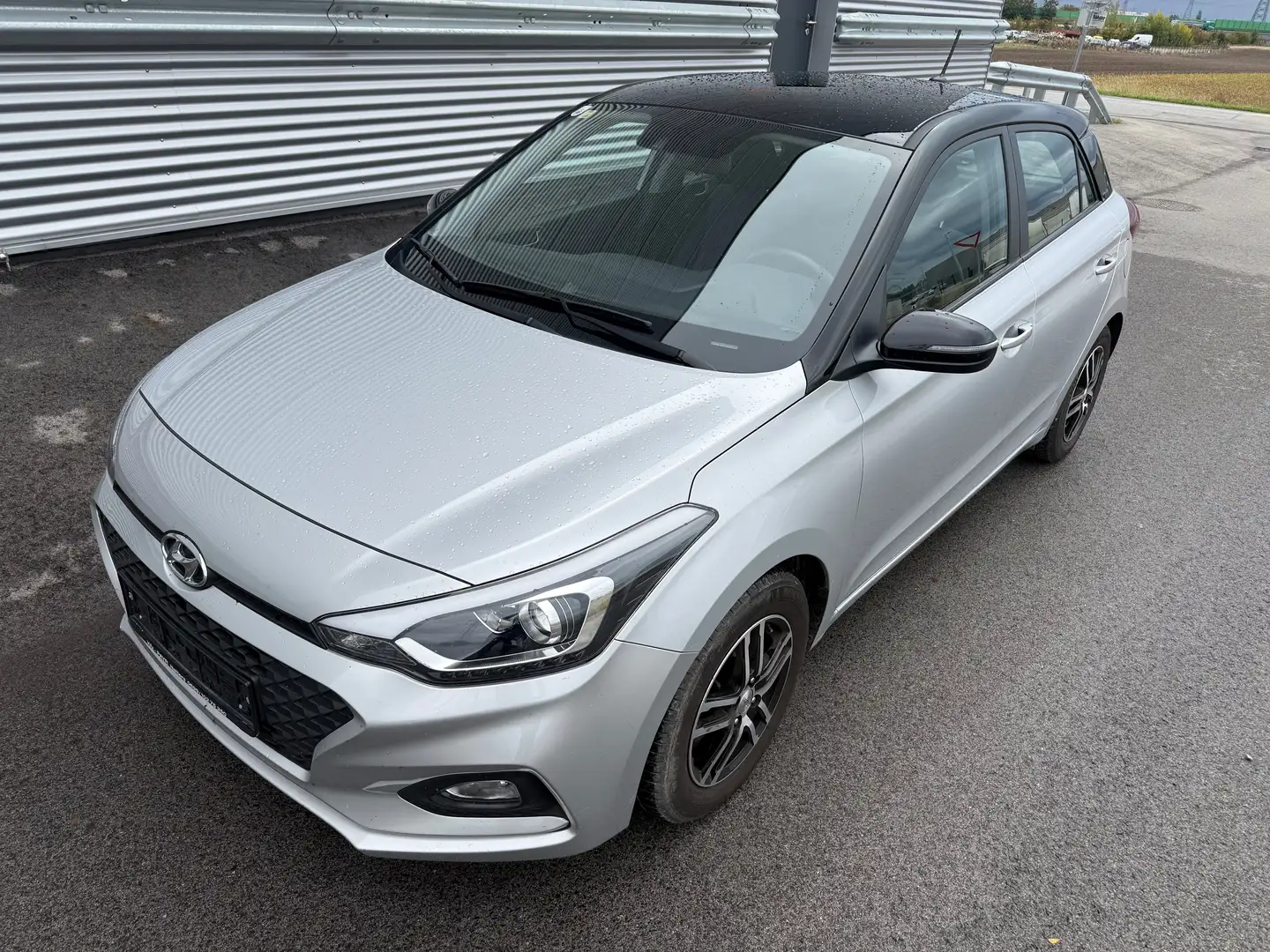 Hyundai i20 1,25 Go ID:77 - 1