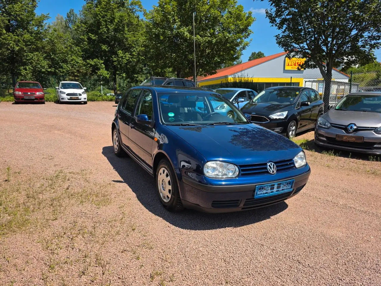 Volkswagen Golf 1.6 Trendline, foto 1