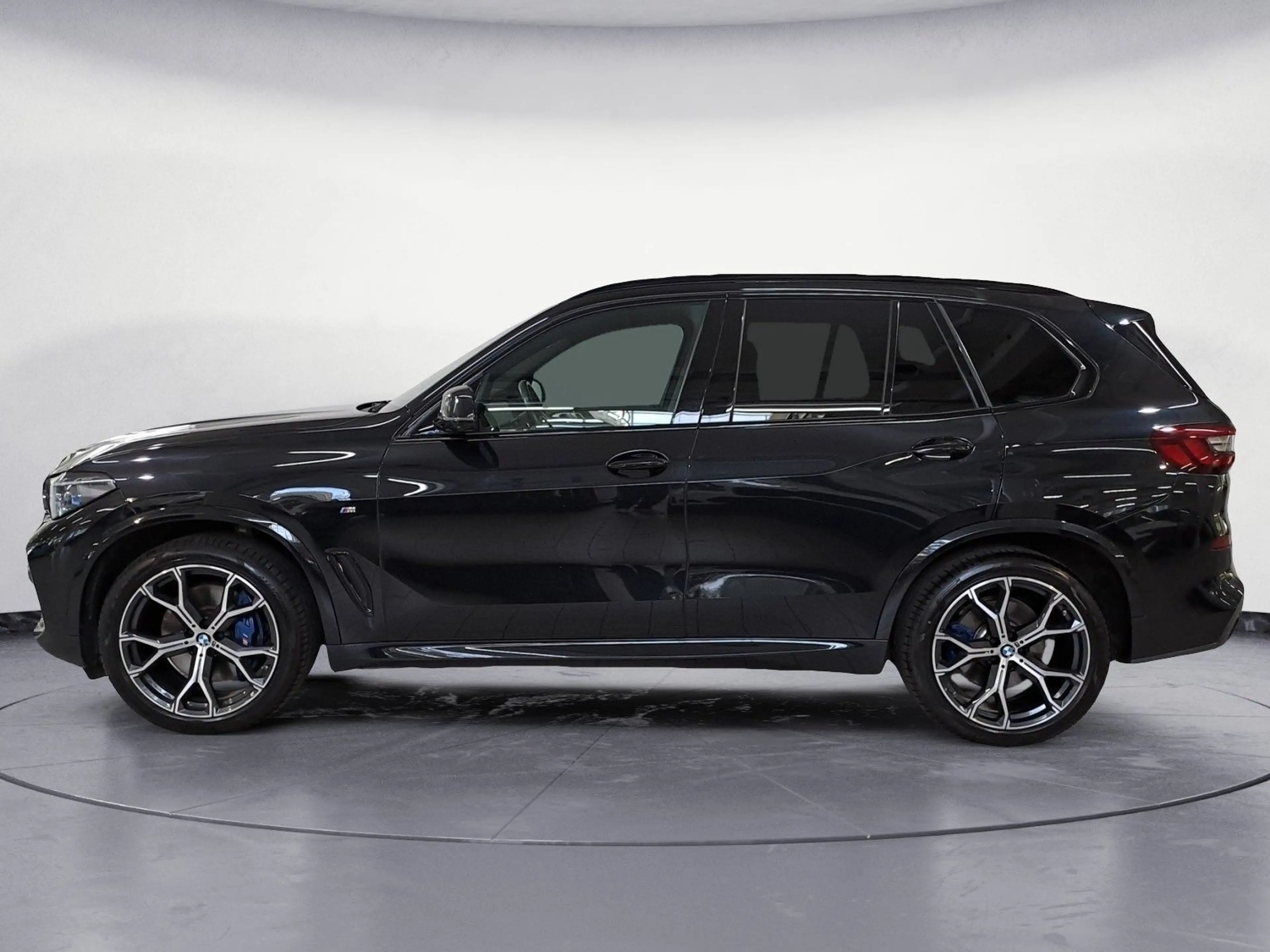 BMW X5 xDrive30d M Sport Driving Assistant Professio — photo 4