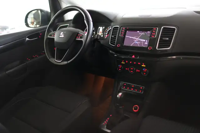 Seat Alhambra view 8