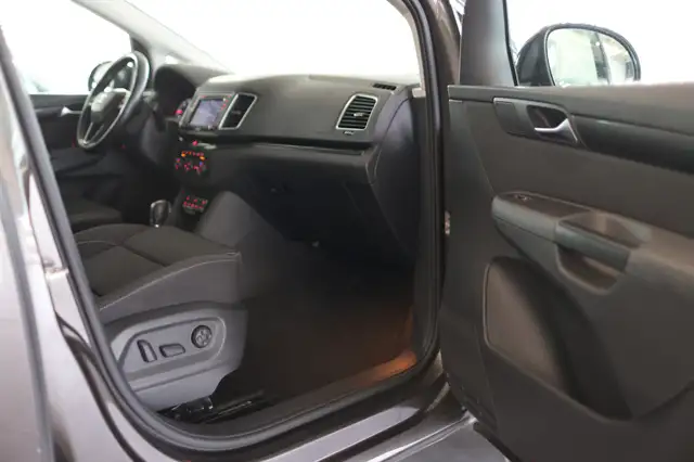 Seat Alhambra view 11