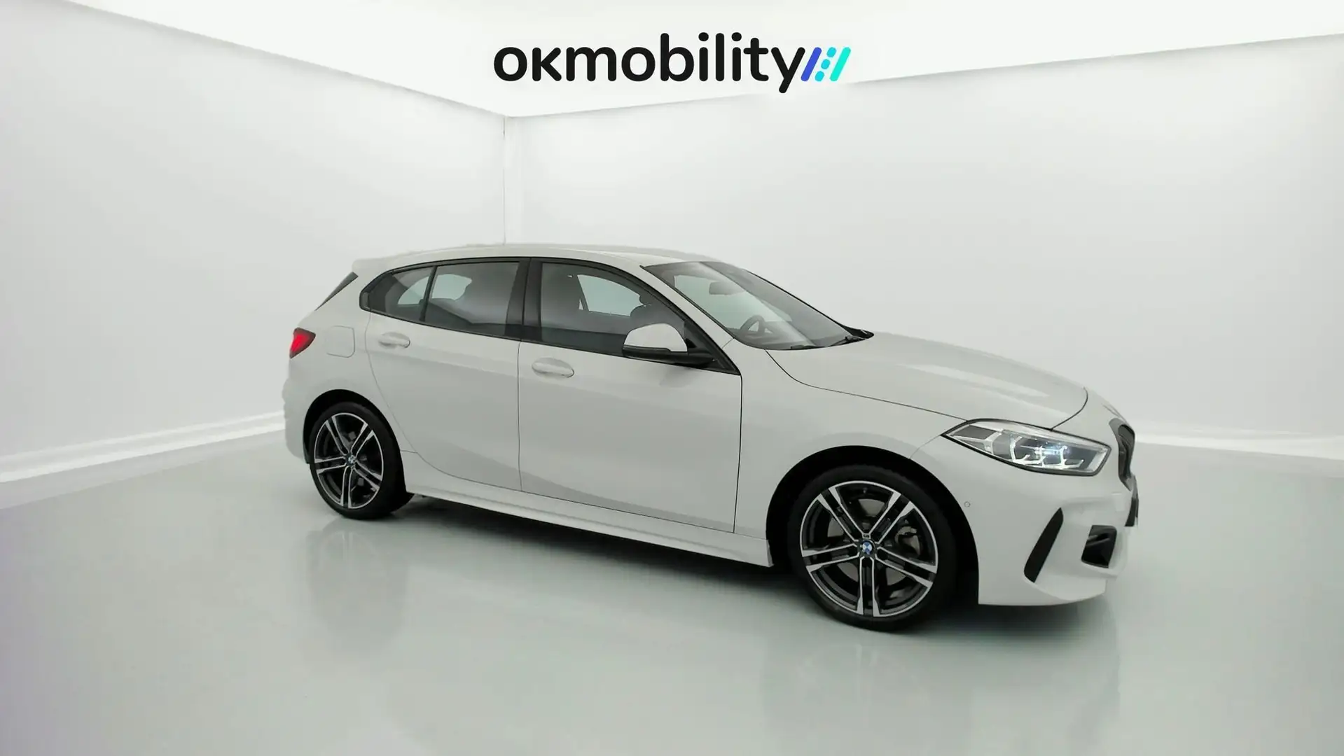 BMW 120 120iA Weiß - 2