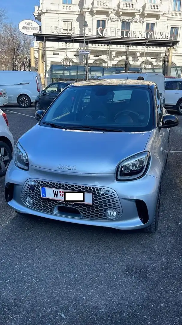 smart forFour smart forfour 17,6kWh Silber - 2