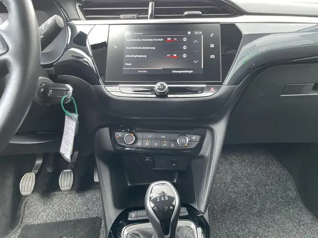 Opel Corsa view 12