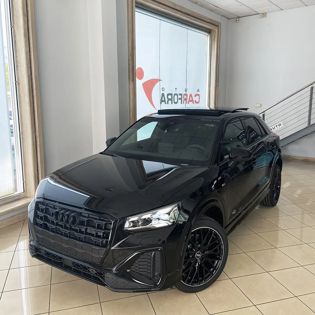 Audi Q2 Q2 35 TDI S tronic Identity Black tetto apribile Nero - 2