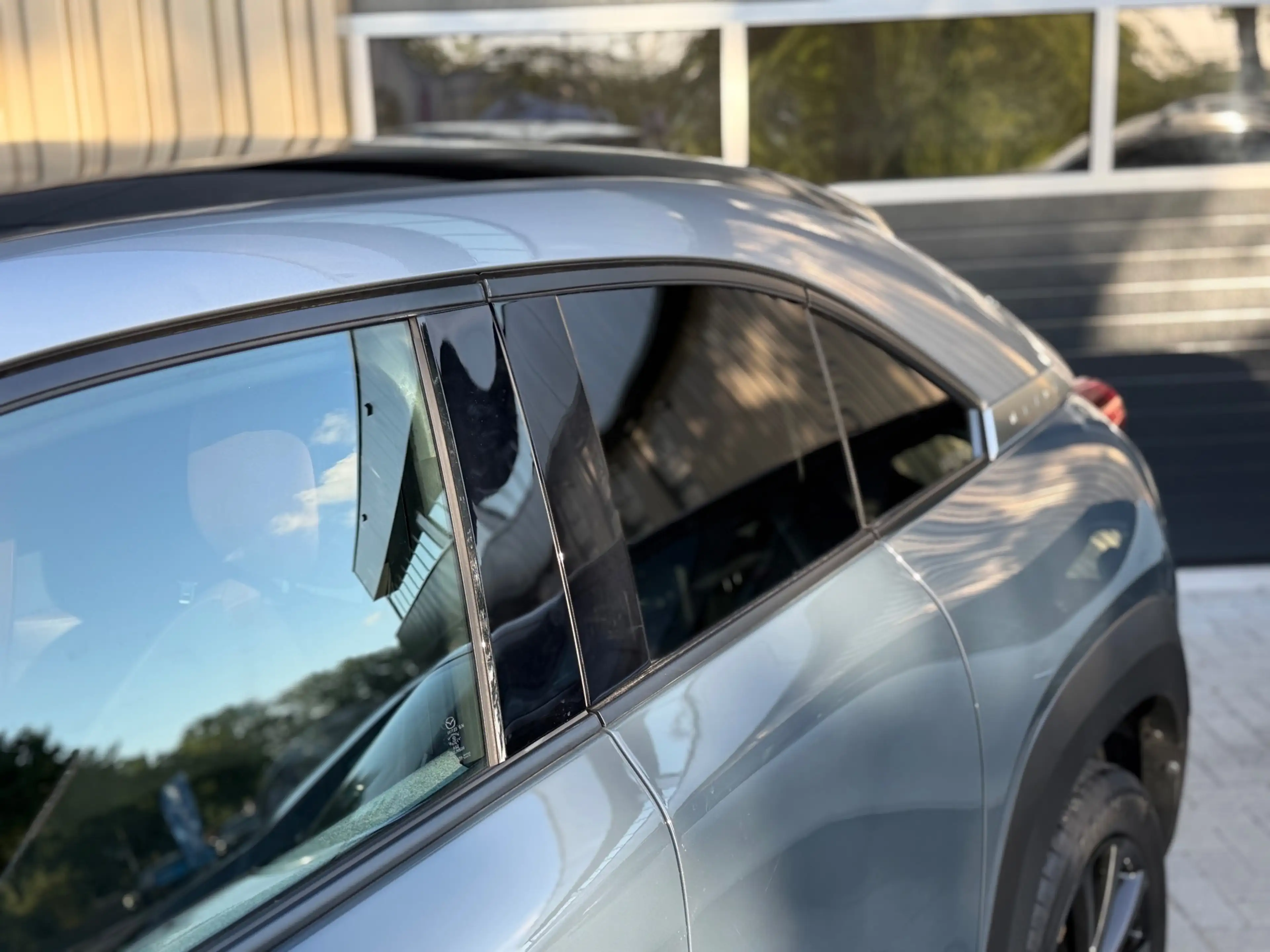 Mazda MX-30 E-SkyActiv 145 First Edition 36 kWh | adaptieve cr — photo 4