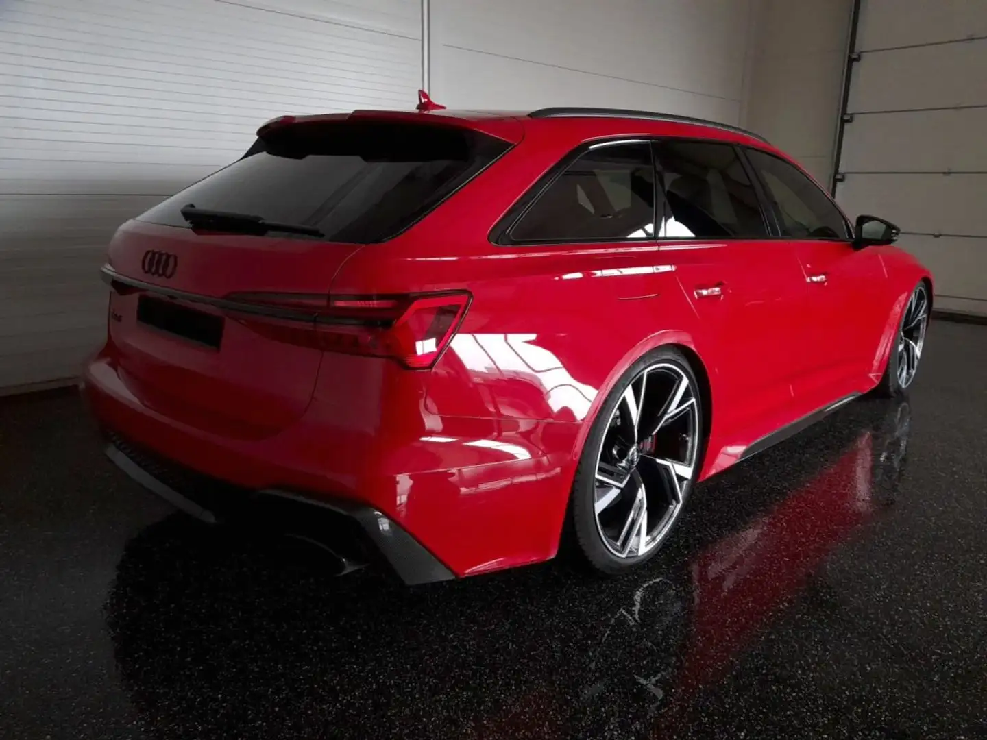 Audi RS 6 Avant 4,0 TFSI quattro MHEV S-tr *MATRIX-LED / HEAD-UP / 360° KAMERA / SKY / BANG & OLUFSEN* Rot - 2