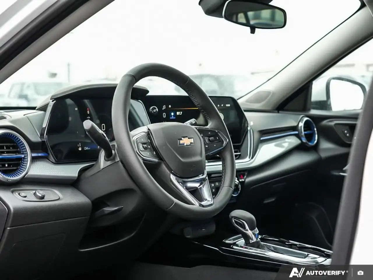Chevrolet Trax снимка Chevrolet Trax