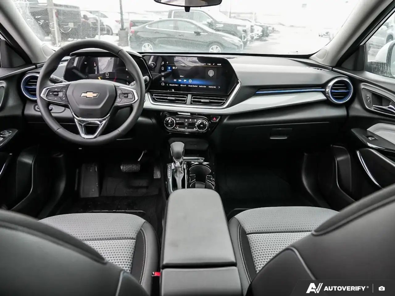 Chevrolet Trax снимка Chevrolet Trax