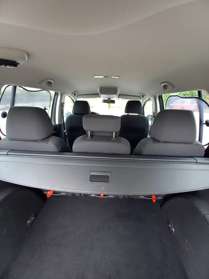 Volkswagen Touran 1.9 TDI Trendline - 1