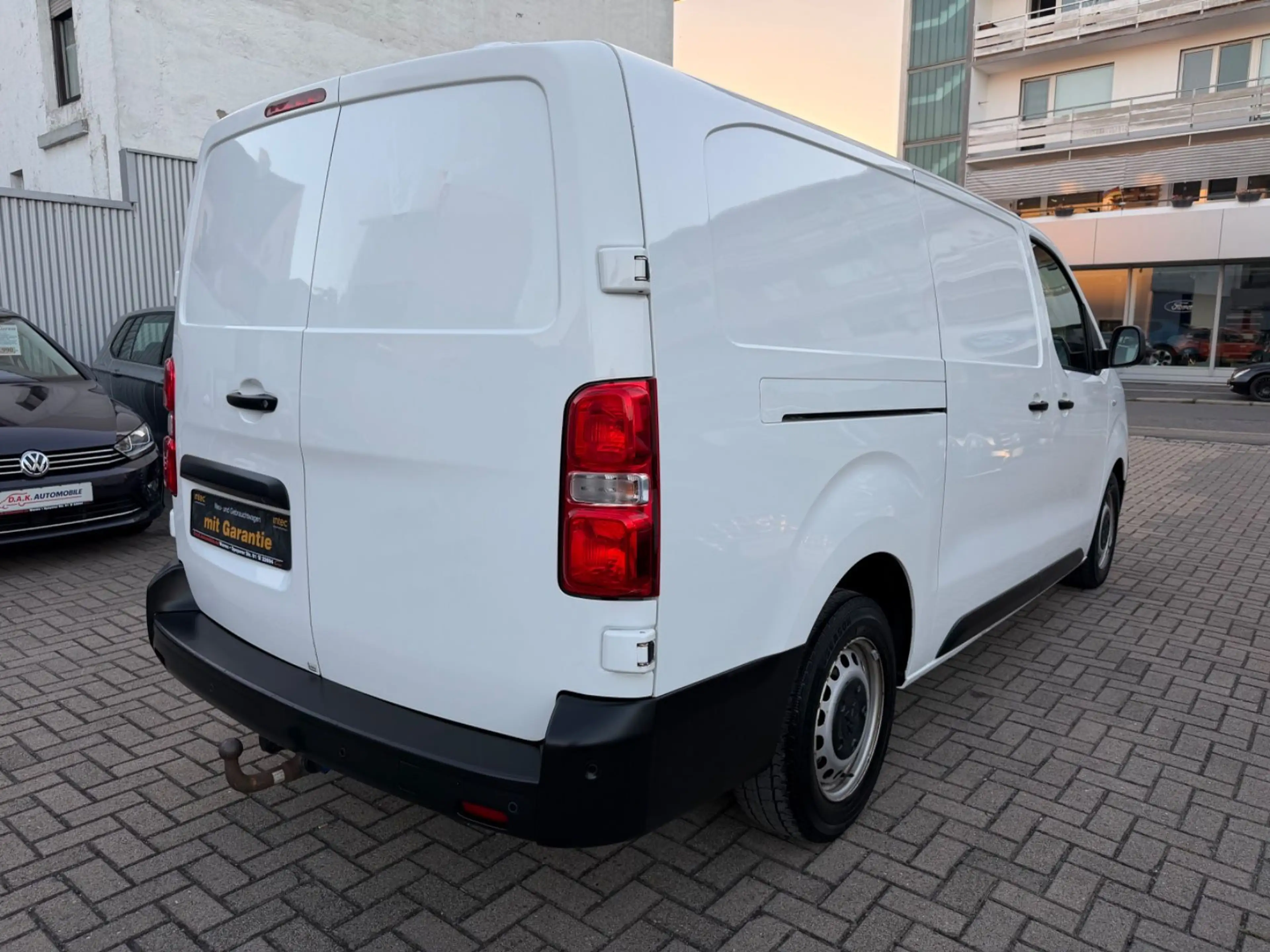 Peugeot Expert Kasten Premium L3 1.Hand+Automatik+Kamera — photo 5