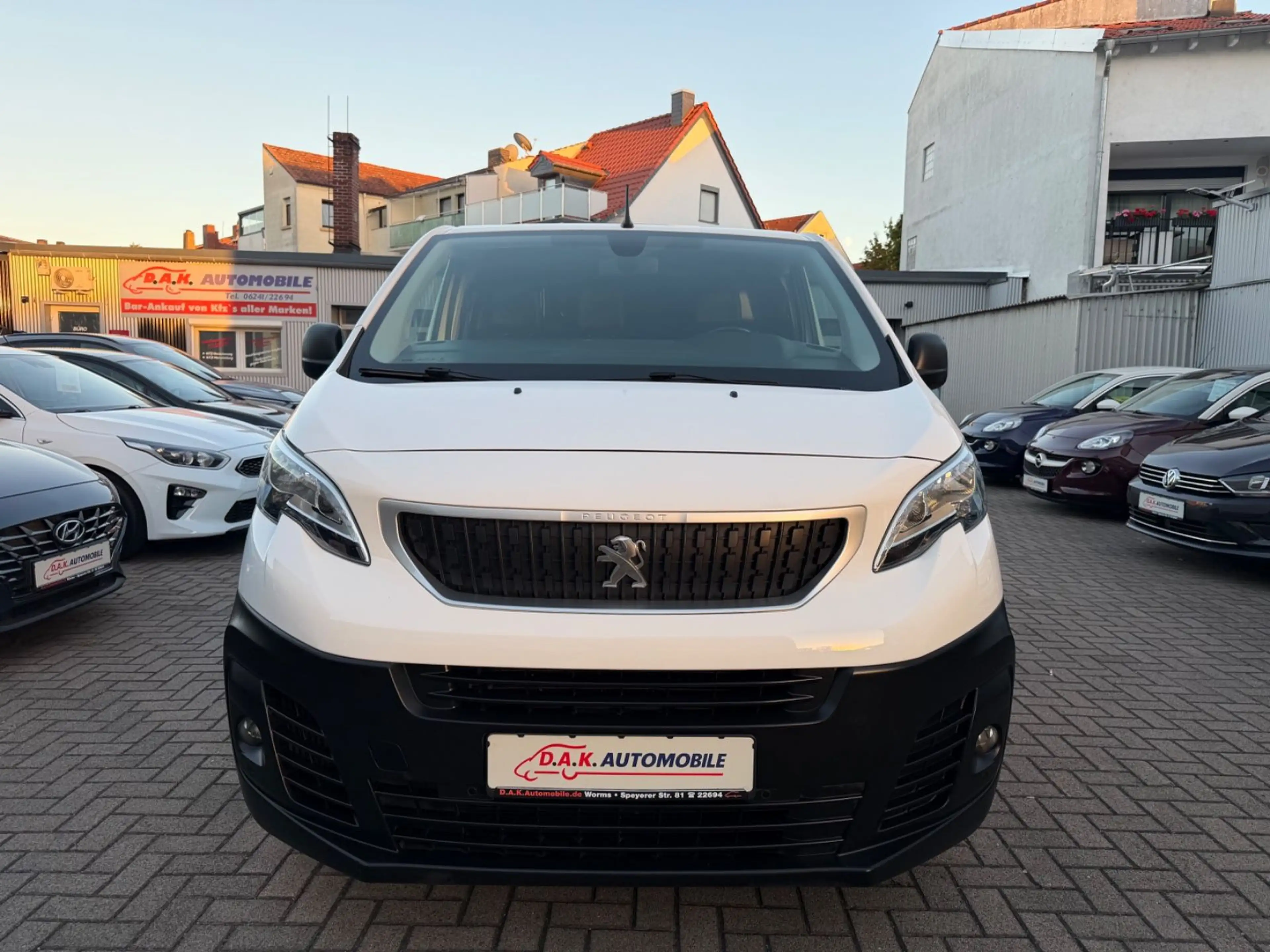 Peugeot Expert Kasten Premium L3 1.Hand+Automatik+Kamera — photo 2