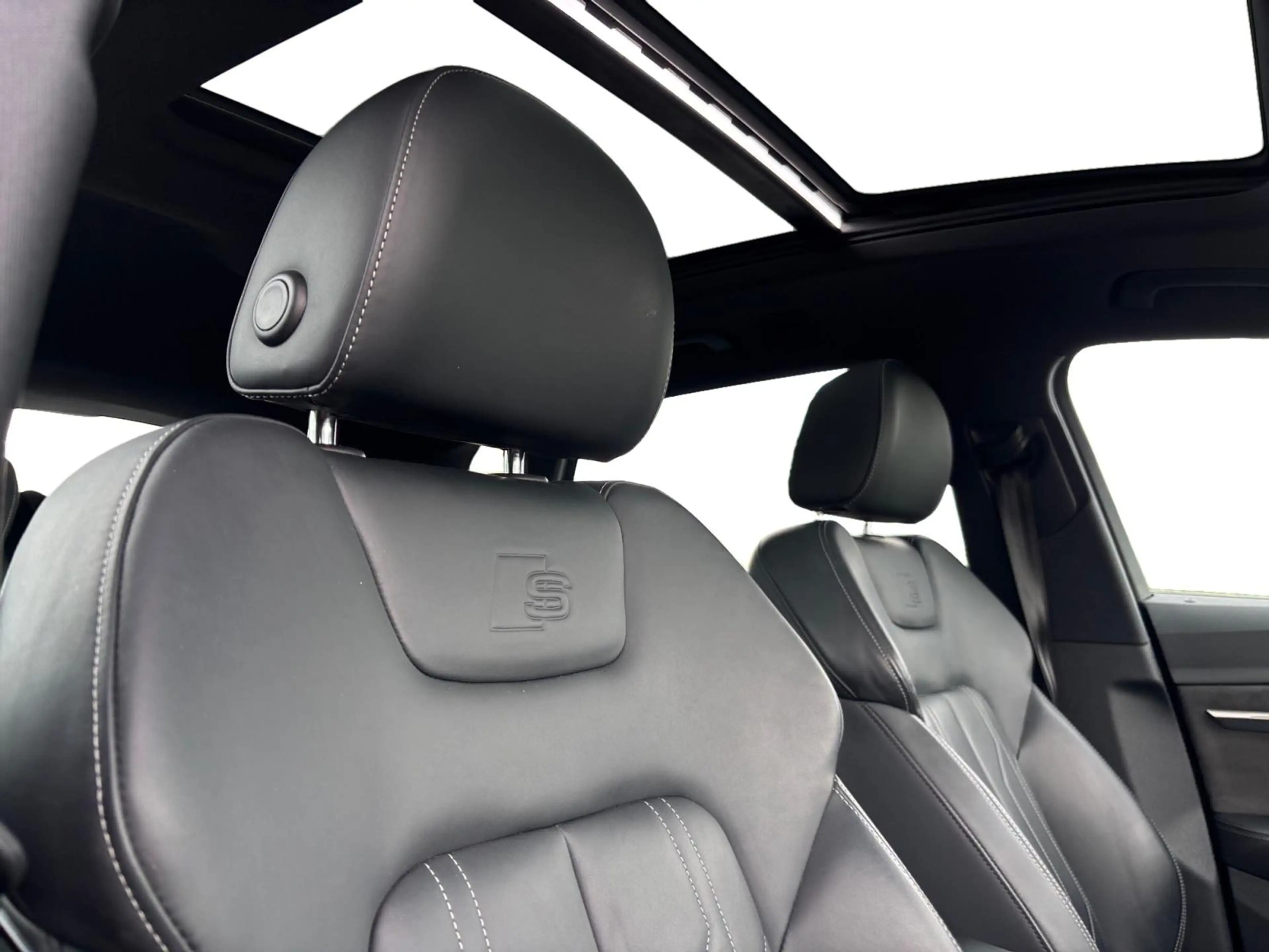 Audi e-tron E-tron 55 Quattro 95 kWh S-Line ✅ Pano ✅ B&O ✅ ACC — photo 9