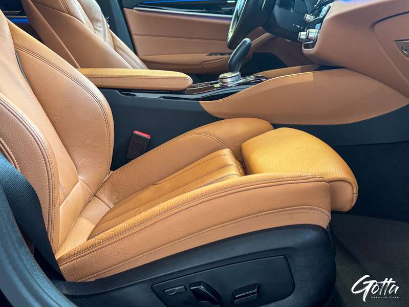 Photo du véhicule BMW 520