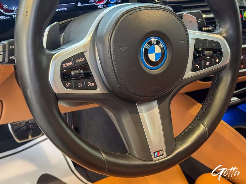 Photo du véhicule BMW 520