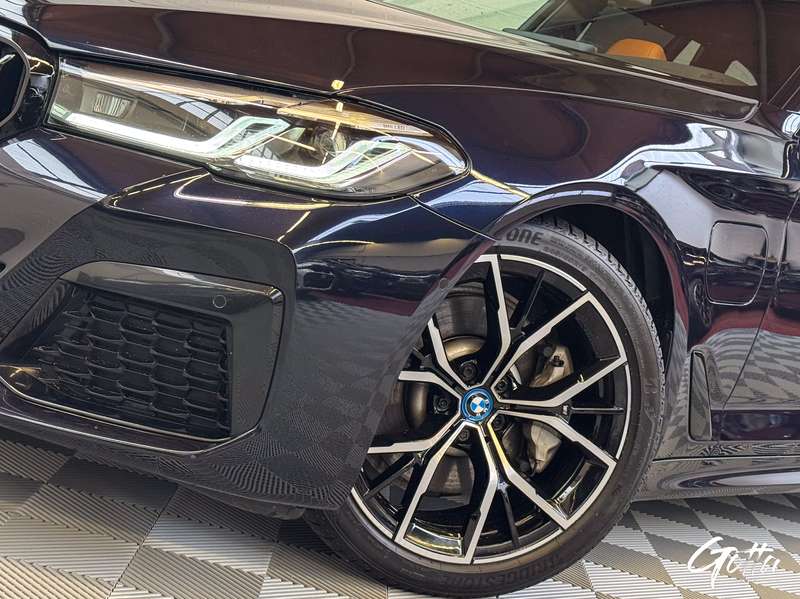 Photo du véhicule BMW 520