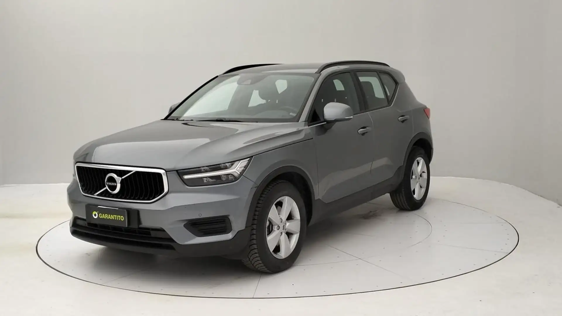 Volvo XC40 2.0 d3 awd geartronic my20 Gris - 1