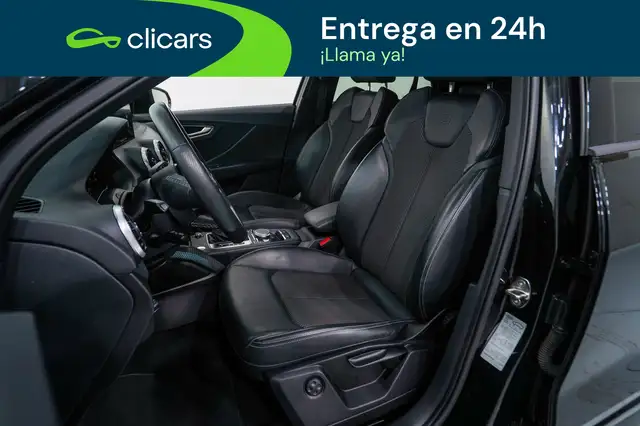 Audi Q2 view 14