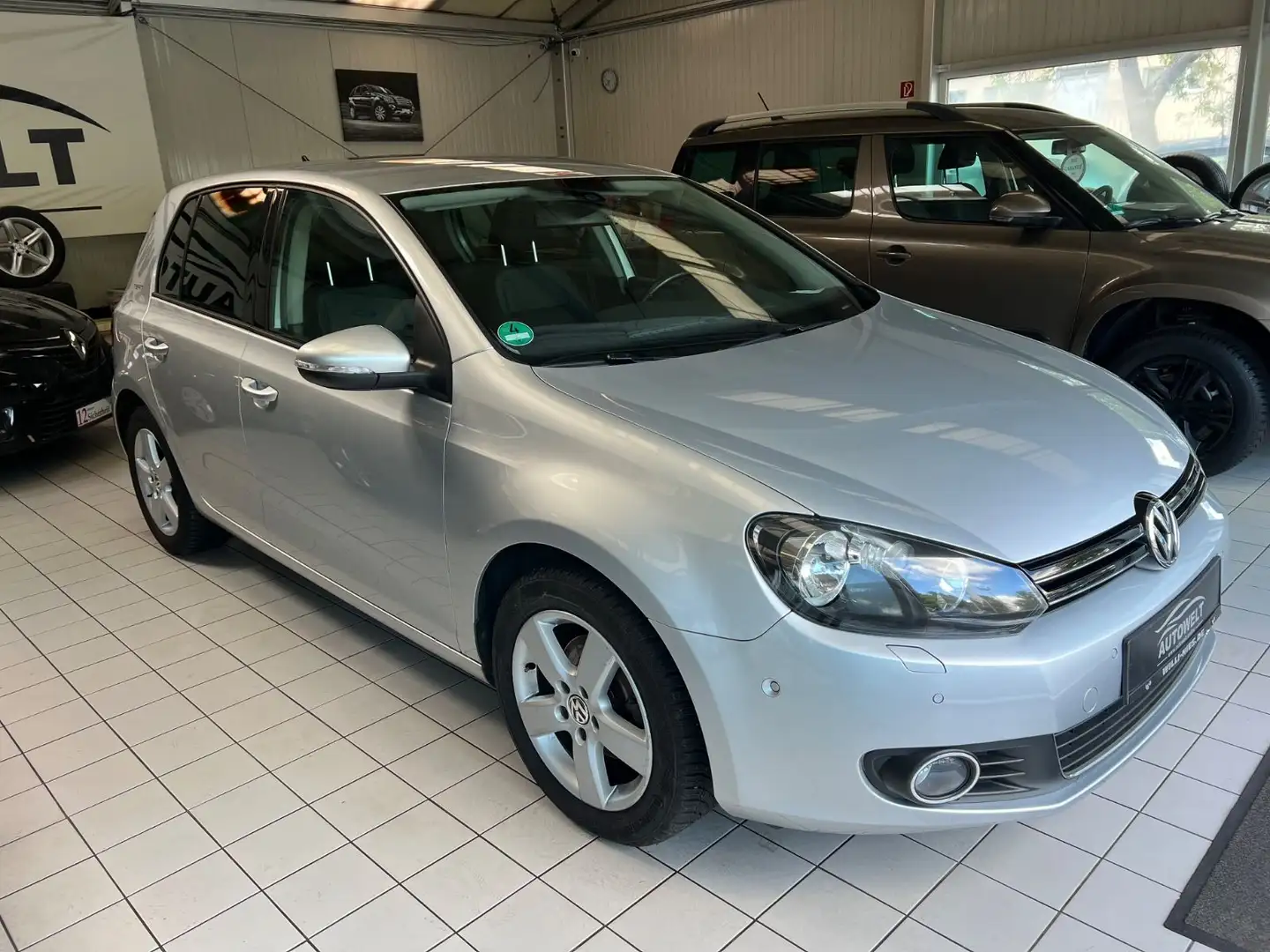 Volkswagen Golf VI Team Argent - 1