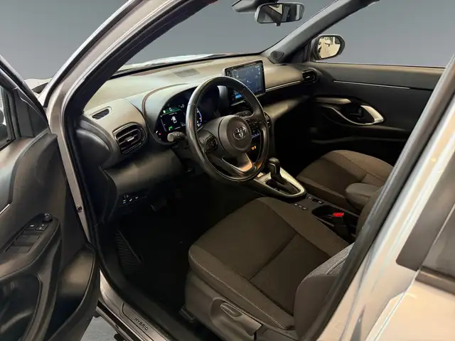 Toyota Yaris Cross view 10