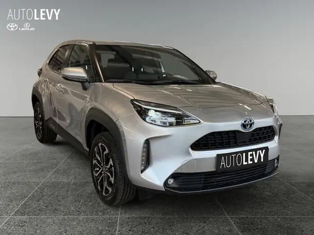 Toyota Yaris Cross view 8