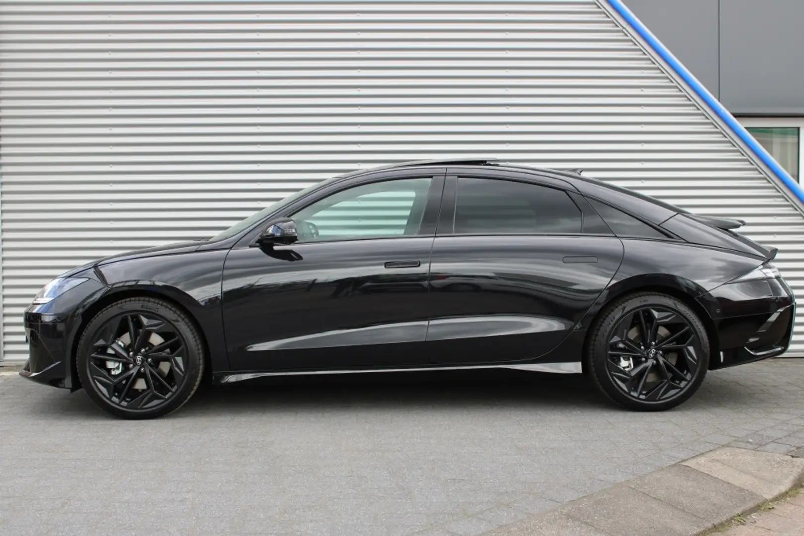 Hyundai IONIQ 6 First Edition 77.4 kWh AWD * Direct leverbaar! Modrá - 2