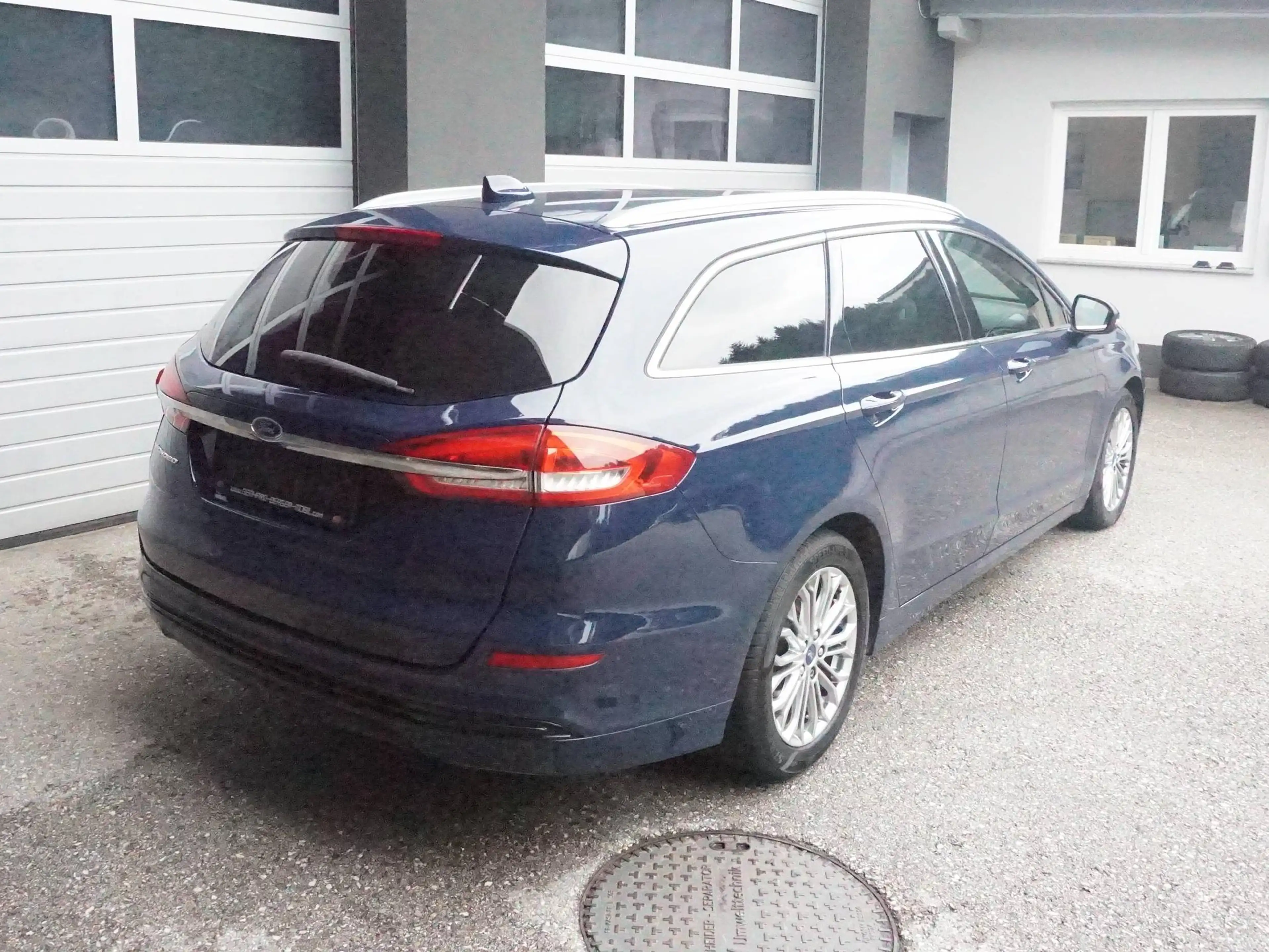 Ford Mondeo Titanium — photo 3