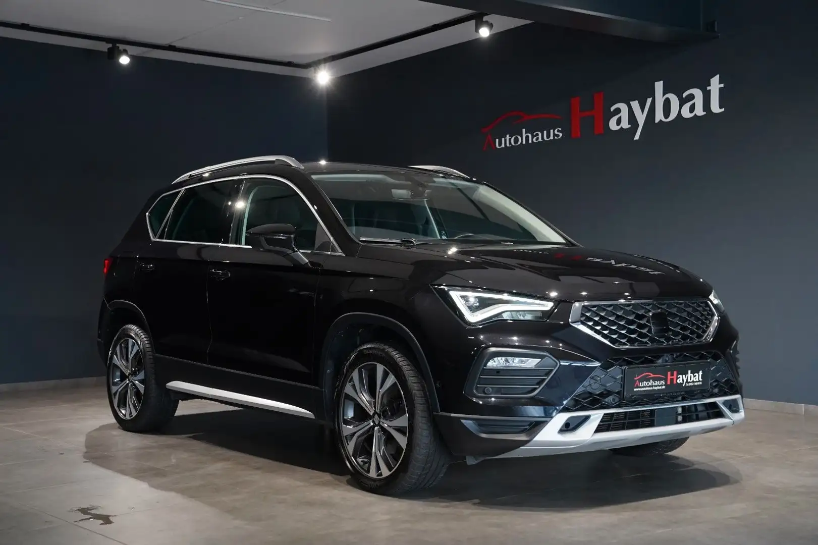 SEAT Ateca 2.0 TDI Xperience Navi+LED-360-Beats-Kessy Schwarz - 1